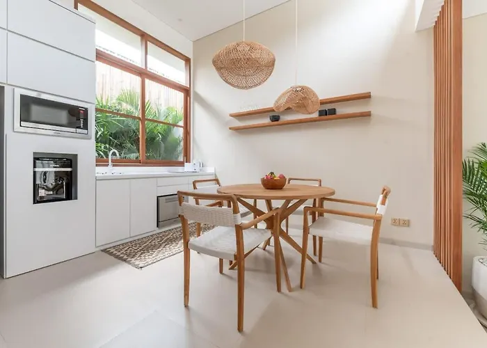 Moon Seaside By Pura Homes * チャングー