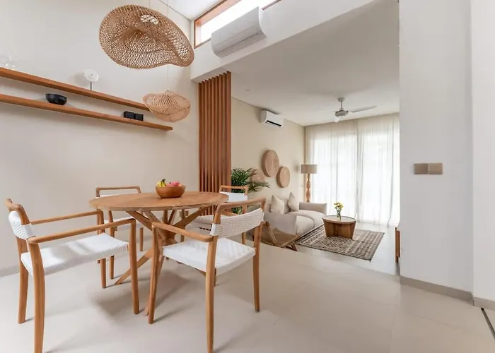 Moon Seaside By Pura Homes * チャングー